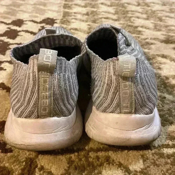 TIOSEBON Slip On Walking Shoes - Picture 4 of 5